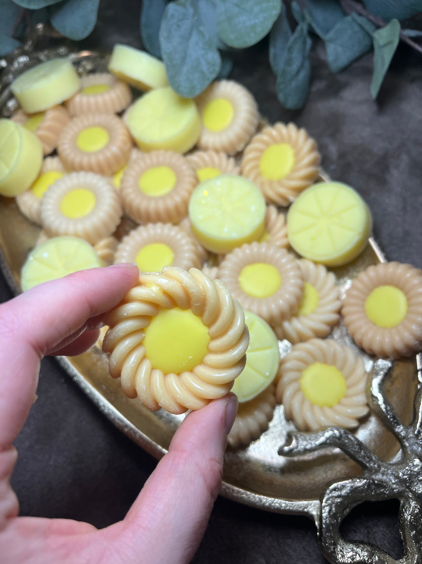 Sugared lemon cake
